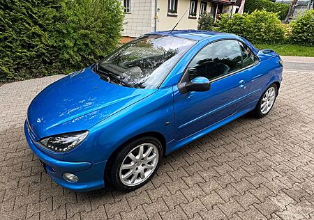 Peugeot 206 CC Platinum 135 PS Tüv bis 07/26 3. Hand