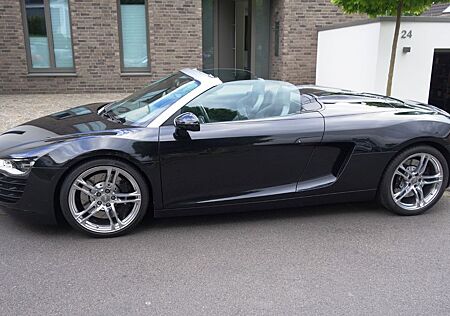 Audi R8 4.2 FSI S tronic quattro Spyder -