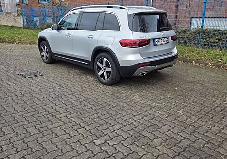 Mercedes-Benz GLB 200 d DCT -