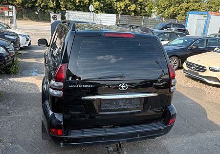 Toyota Land Cruiser 3.0 D-4D Executive Automatik 8 Sitz