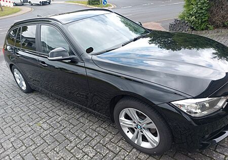 BMW 320i Touring -sehr gepflegt