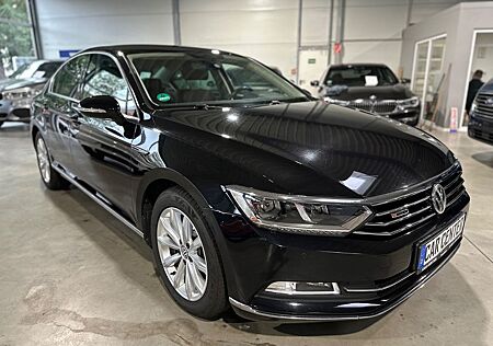 VW Passat Volkswagen Lim. Highline 4Motion Navi|HUD|LED|R Line
