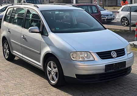 VW Touran Volkswagen 2.0 TDI Comfortline * 2.Hand * Fährt gut