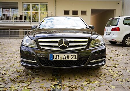 Mercedes-Benz C 350 gebraucht kaufen Mercedes-Benz C 350 AVANTGARDE Autom. AVANTGARDE