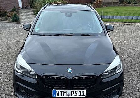 BMW 2er Active Tourer 220d, Head Up, Spurhalte usw.