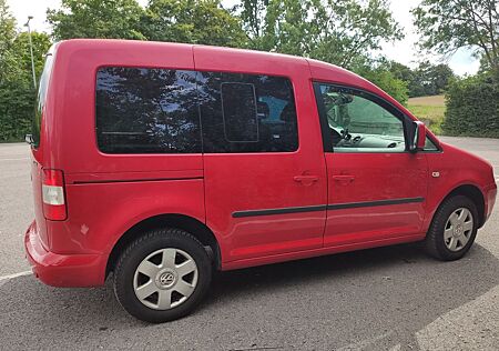 VW Caddy Volkswagen Life 1.4, 5-Sitzer, Klima, Schiebetüren