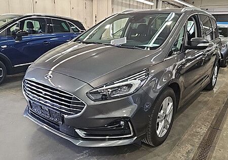 Ford Galaxy Hybrid Titanium 7-Sitzer