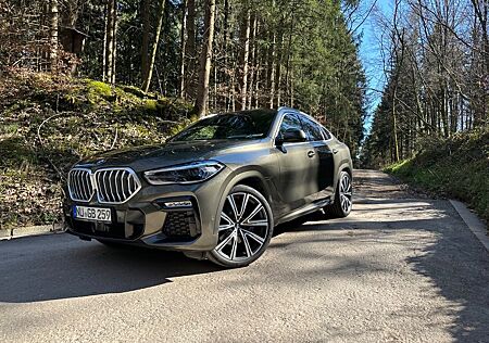 BMW X6 xDrive30d -Vollausstattung, 22 Zoll, Laser.