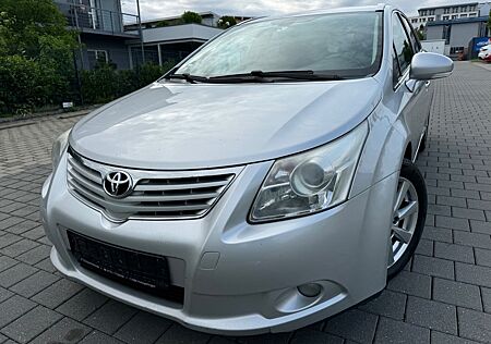 Toyota Avensis Kombi Executive KLIMATR*LEDER*XENON*MTL*