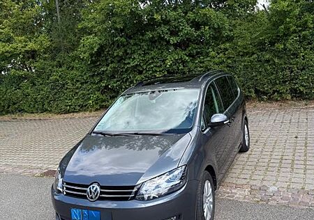 VW Sharan Volkswagen 2.0 TDI SCR DSG Comfortline Comfortline