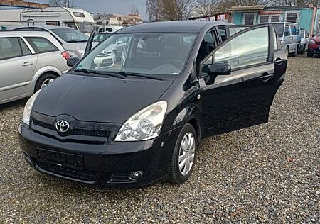 Toyota Corolla Verso 2.2-l-D-4D -