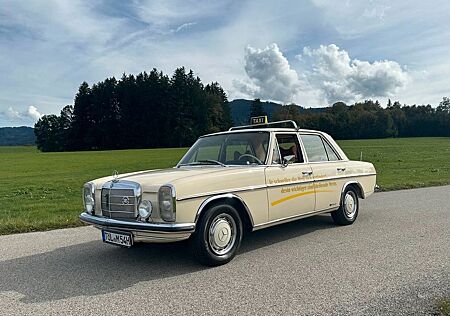 Mercedes-Benz E 220 D/8 Original Taxi H-Kennz.!!