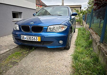 BMW 120i -