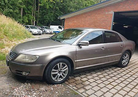 VW Phaeton Volkswagen V6 TDI 4Motion