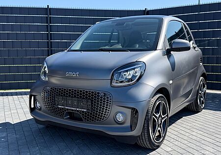 Smart ForTwo Coupe EQ*PANO*CAM*LEDER*22KW*CARPLAY*JBL*