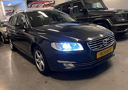 Volvo V70 2.0 D3 Polar+ Kombi Navi Leder BJ-16 EURO-6