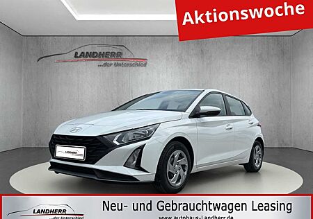 Hyundai i20 1.2 Comfort//Navi/Kamera/PDC