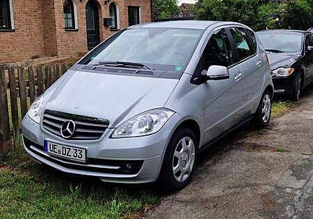 Mercedes-Benz A 180 BlueEFFICIENCY - Rentnerfahrzeug