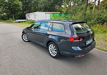 VW Passat Variant Volkswagen 2.0 TDI SCR Business Variant ...