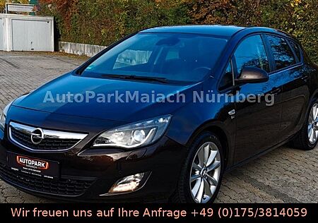 Opel Astra 1.7 CDTI 150 Jahre/Xenon/Navi/PDC v+h/18"