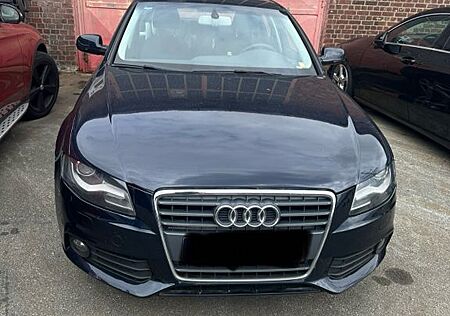 Audi A4 2.0 TDI (DPF) 100 kW Attraction Attraction