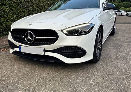 Mercedes-Benz C 300 4MATIC | Kamera | Totw.| Keyless | CarPlay