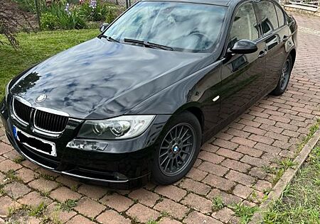 BMW 320d -