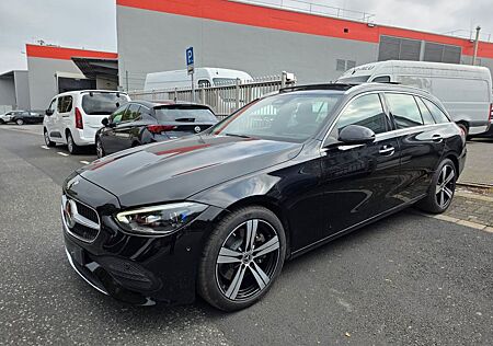 Mercedes-Benz C 300 C 300d AVANTGARDE PANO AMBIENTE COMAND CAM VOLL
