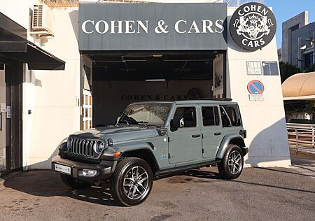 Jeep Wrangler 2.0 4XE Unlimited Sahara Auto *SKY ROOF