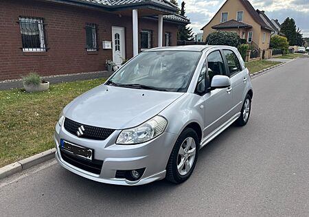 Suzuki SX4 1.6 VVT 2WD Comfort Streetline City Comf...