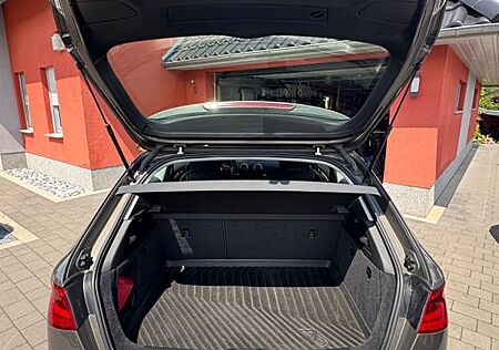 Audi A3 1.6 TDI S tronic Ambiente Ambiente
