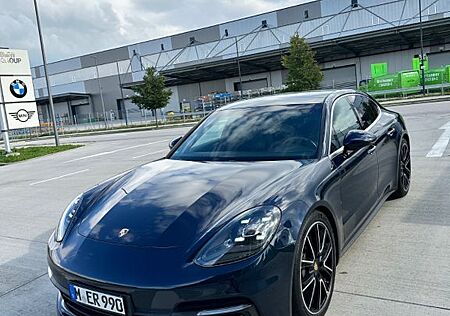 Porsche Panamera 4S PZ Scheckheft 1x Vorbesitz Garantie