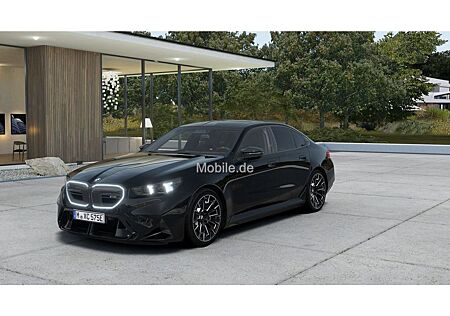 BMW M5 Plug-In Hybrid xDrive M Drivers Package AHK