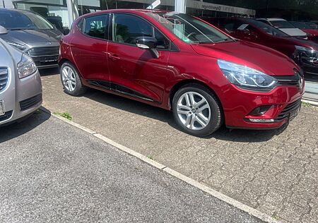 Renault Clio IV Limited
