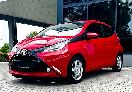 Toyota Aygo (X) AUTOMATIK*WENIG KM*KLIMA*KAM*SHZ*TEL*LED