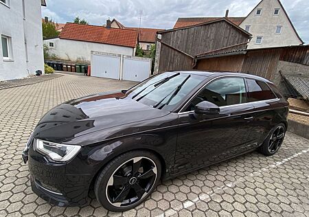 Audi A3 2.0 TDI S tronic Ambiente Ambiente