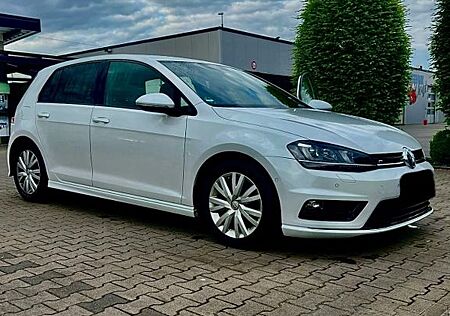VW Golf Volkswagen 1.4 TSI DSG R-Line