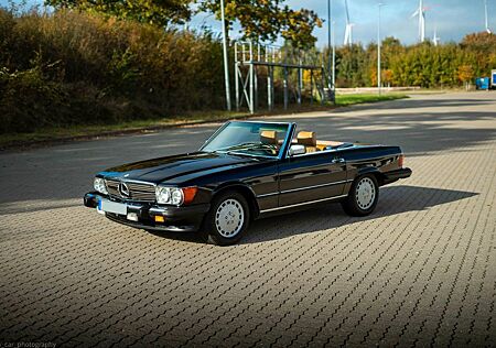 Mercedes-Benz SL 560 560SL W107