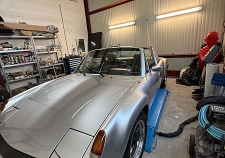 Porsche 914