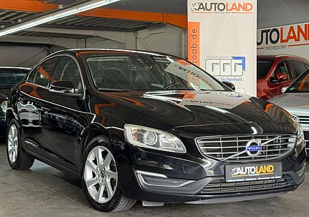 Volvo S60 *NAVI*XENON*KAMERA*VOLLLEDER*SHZG*PDC*