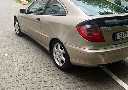 Mercedes-Benz CL 200