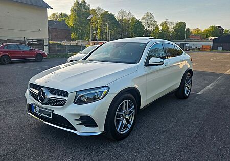 Mercedes-Benz GLC 220 d 4MATIC AMG Line Coupé Autom. AMG Line