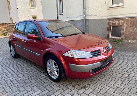 Renault Megane Privilege 1.4 16V,Leder,Klimaautomatik