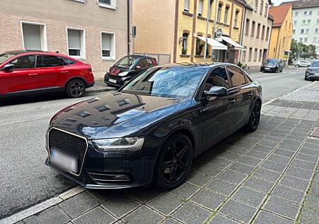 Audi A4 3.0 TDI Neüer TÜV 08/2027 Sportback/Multitron