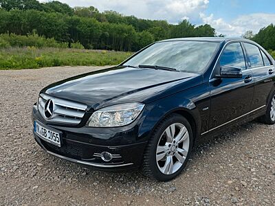 Mercedes-Benz C 180 CGI BlueEFFICIENCY AVANTGARDE