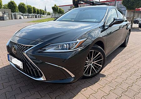 Lexus ES 300h 1.Hand