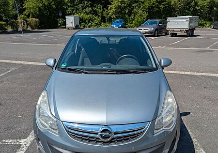 Opel Corsa 1.2 Edition