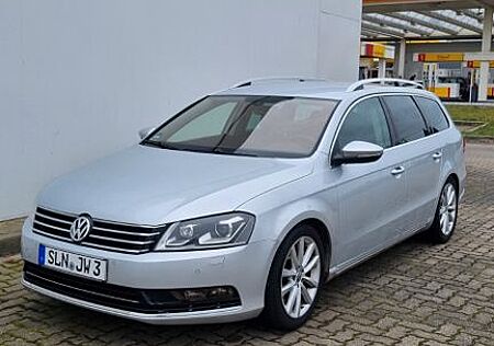 VW Passat Variant gebraucht kaufen VW Passat Variant Volkswagen 2.0 TDI DPF DSG 125kW Comfort...