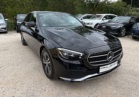 Mercedes-Benz E 220 E220d Lim AVANTGARDE Kamera AHK LED 1.Hand