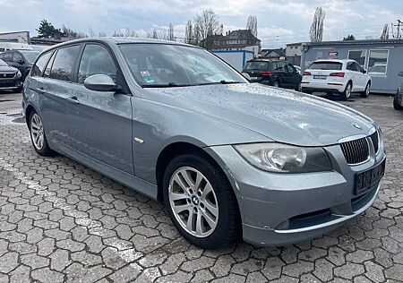 BMW 318i 318 3 Touring /Tempomat/Teilleder/PDC/SHZ